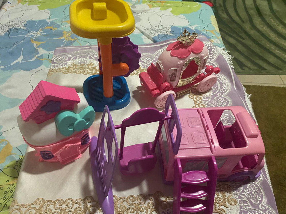 many toys for sale all 100 - 4