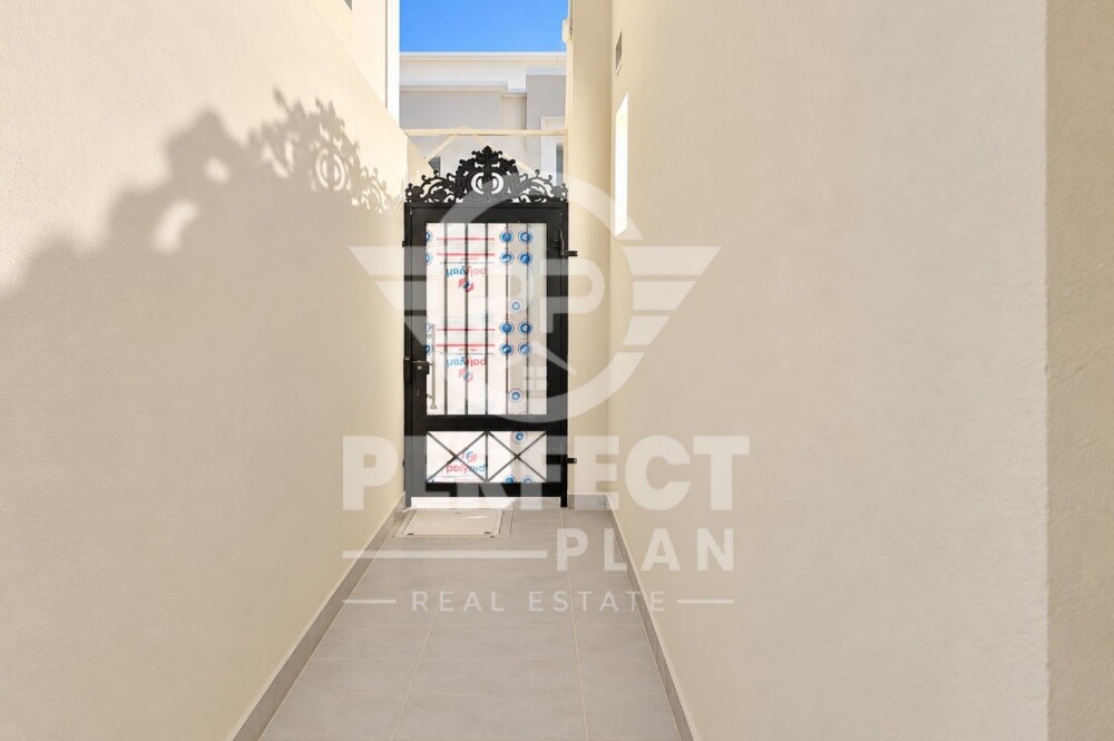 Brind new Villa in AlMarkhiya - 9