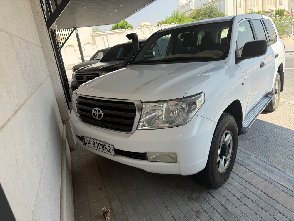 تيوتا لاندكروزر - 8
