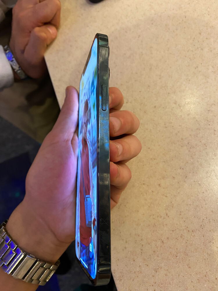 iphone 12 pro max - 4