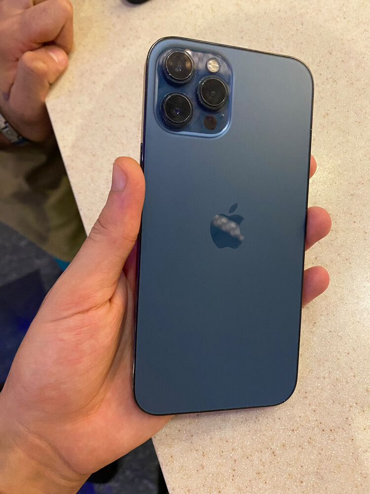 iphone 12 pro max - 1