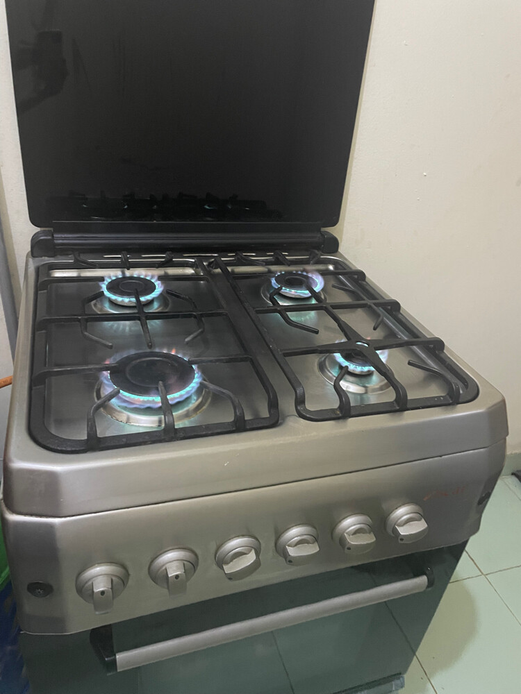 طباخ مستعمل شبه جديد ونظيف - 2