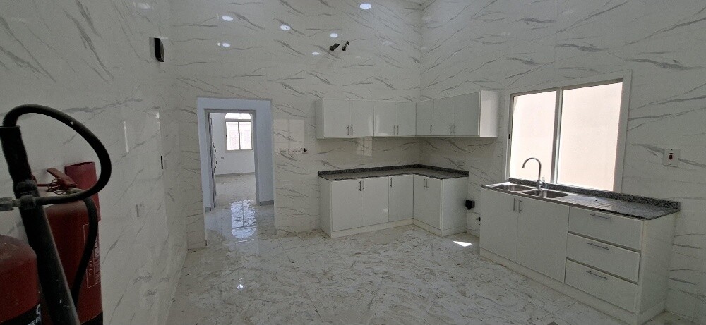 للإيجار فيلا في معيذر الشمالي - 8