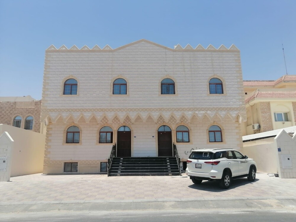 للبيع الريان فلتين مساحه 584 متر - 1