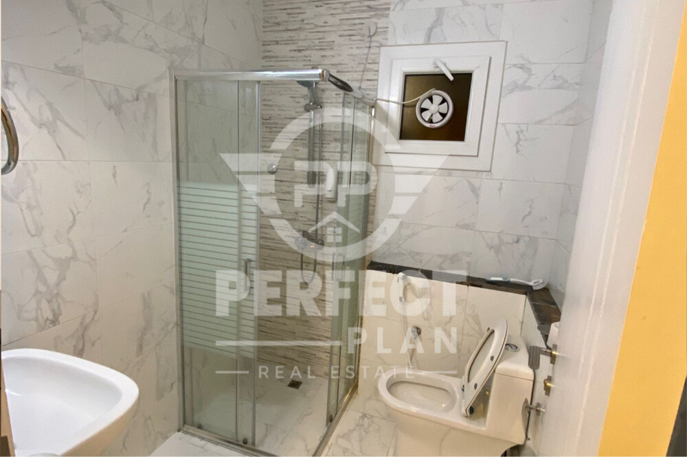 2BR Furnished Apartment - Al Nasr - 9