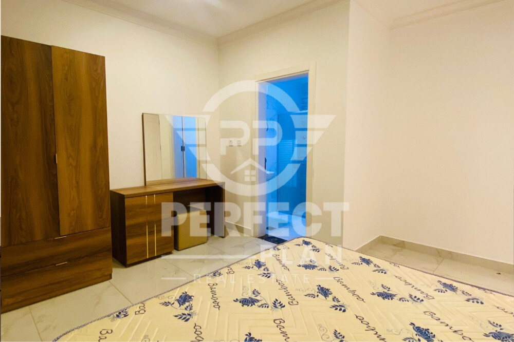 2BR Furnished Apartment - Al Nasr - 5