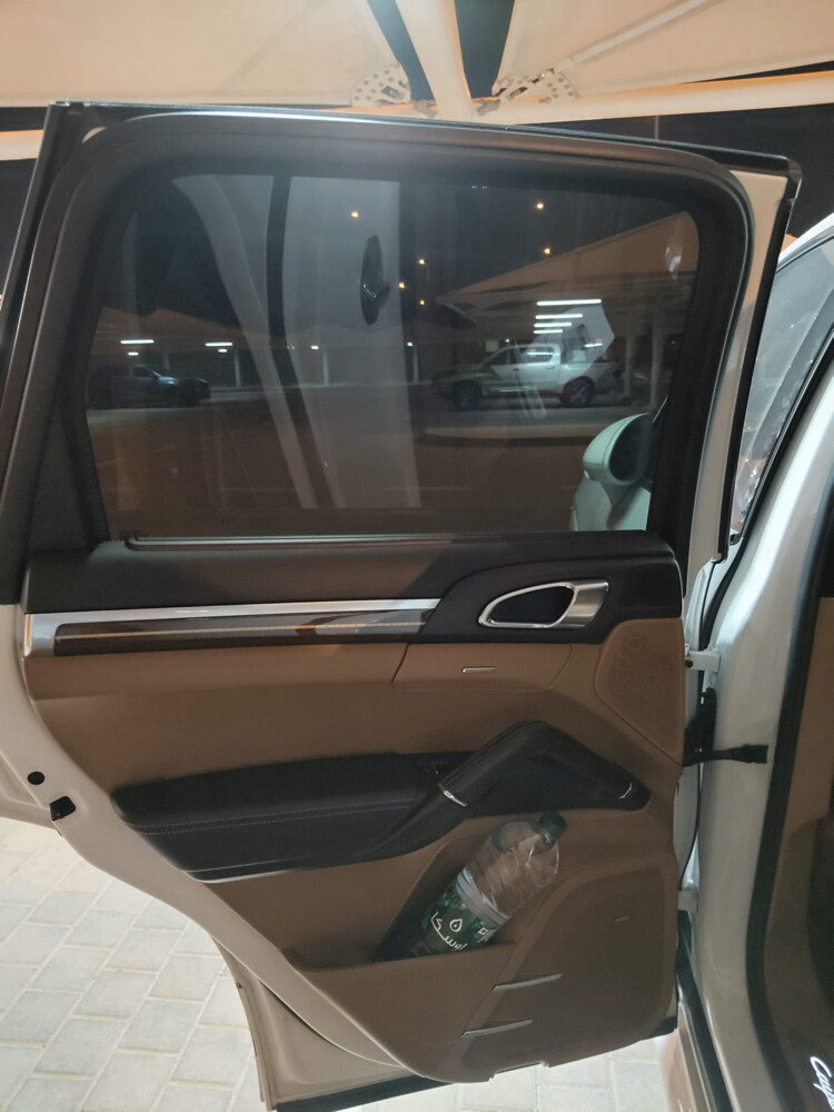 Porsche Cayenne S 32,000 2012  - 15