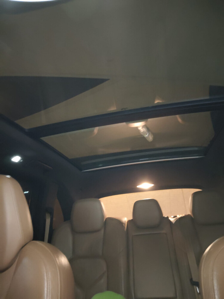 Porsche Cayenne S 32,000 2012  - 5