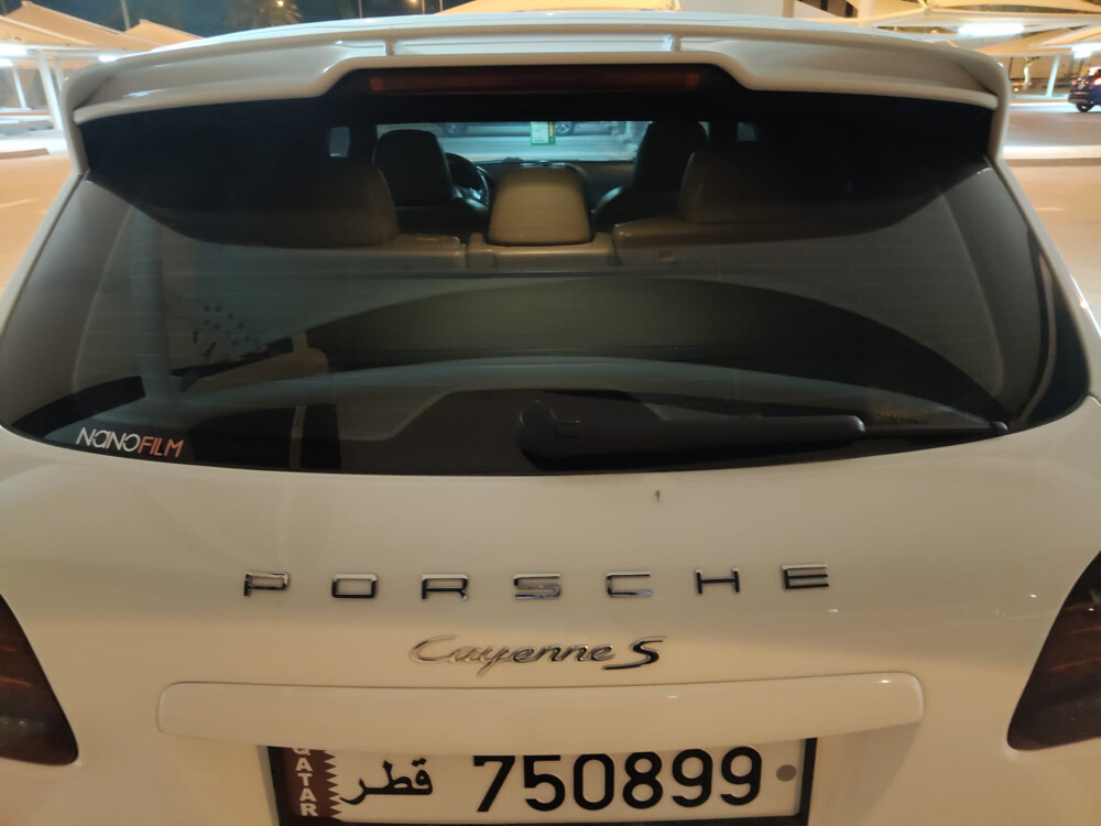 Porsche Cayenne S 32,000 2012  - 20