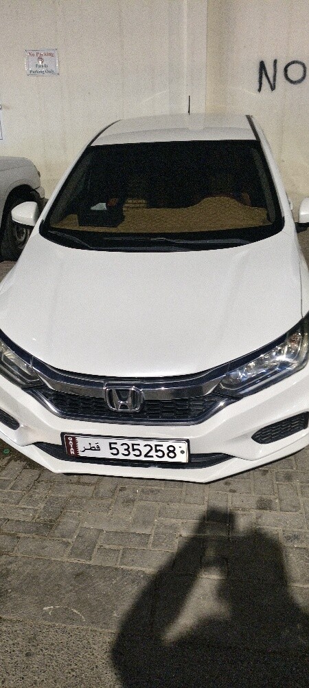 neat and clean all perfect car - 4