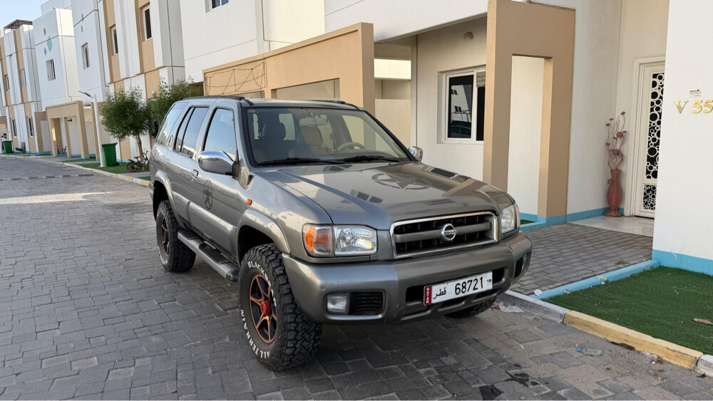 باثفيندر 2005 مع رقم خماسي - 8