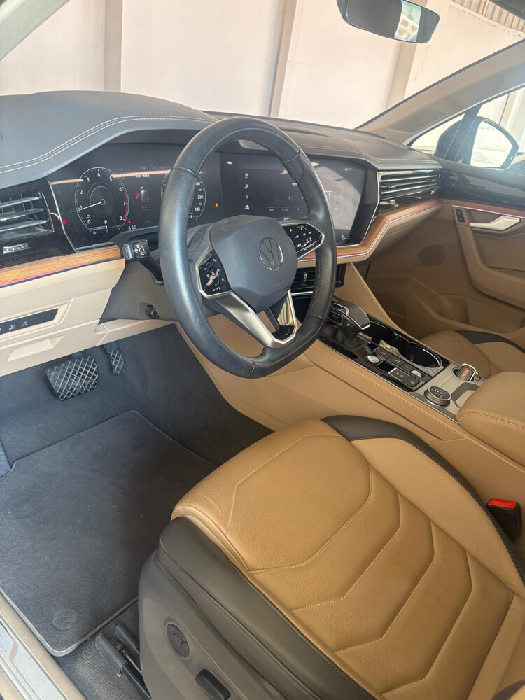 Volkswagen Touareg Elegance - 5