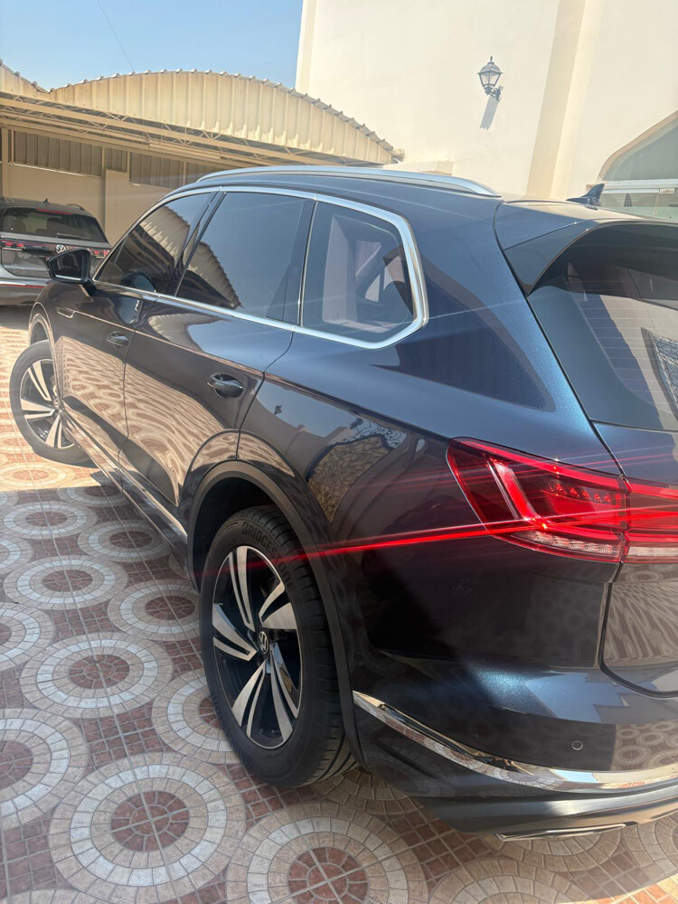 Volkswagen Touareg Elegance - 4