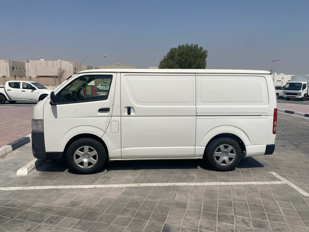 TOYOTA HIACE FOR SALE - 2