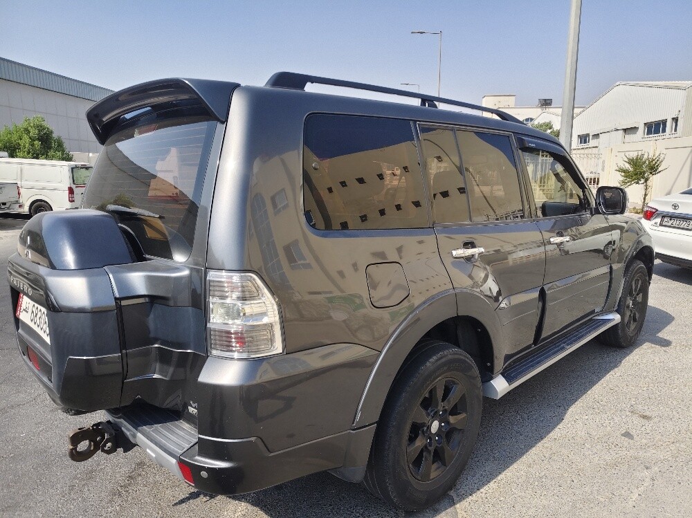 Mitsubishi    Pajero    2018   sale - 16