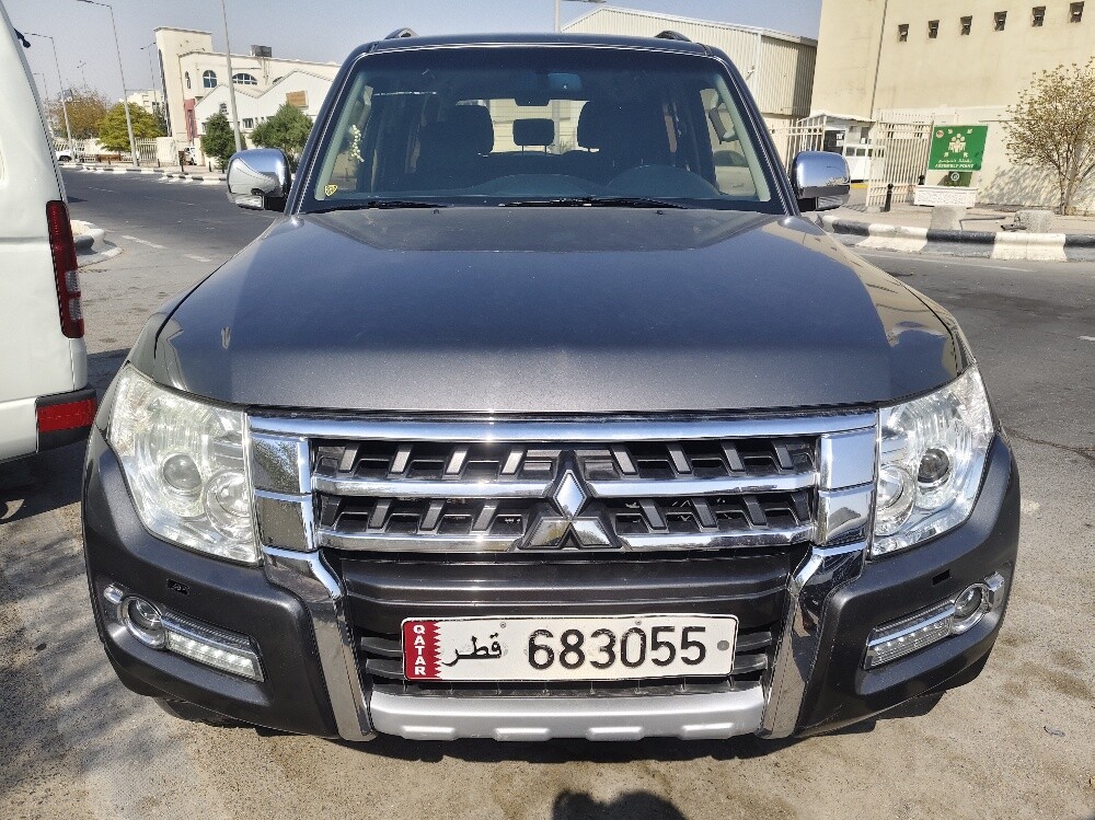 Mitsubishi    Pajero    2018   sale - 2