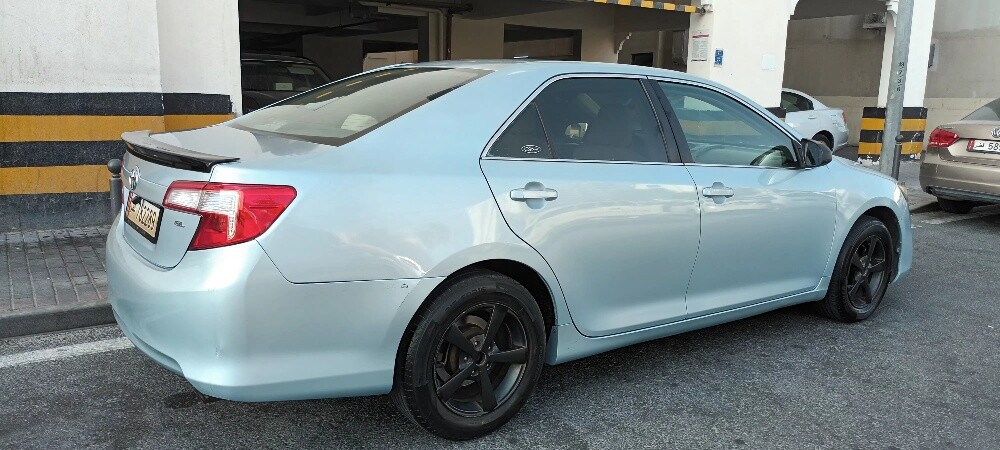 Toyota csmry gl 2012 personal used - 9