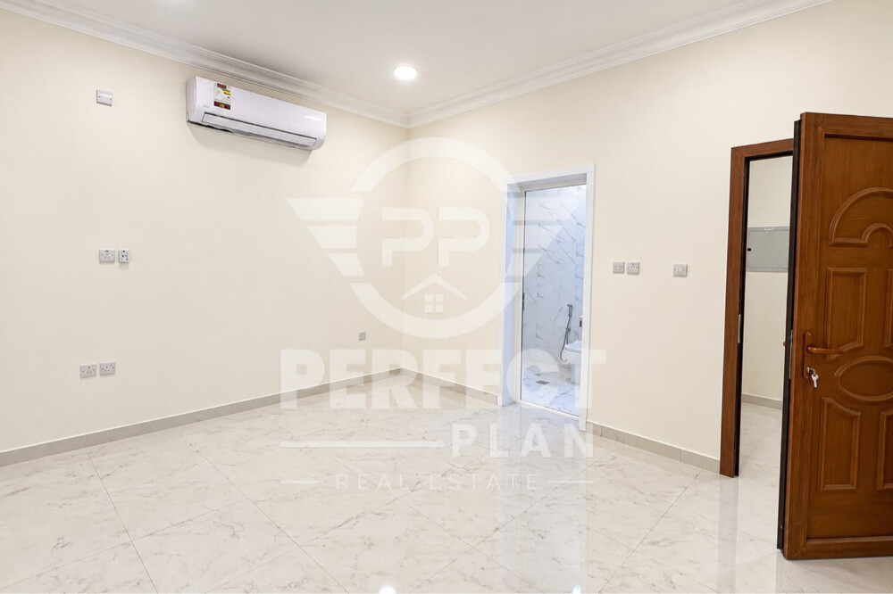 villa in Al Markhiya first resident - 10