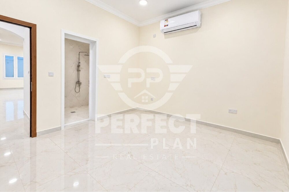 villa in Al Markhiya first resident - 9