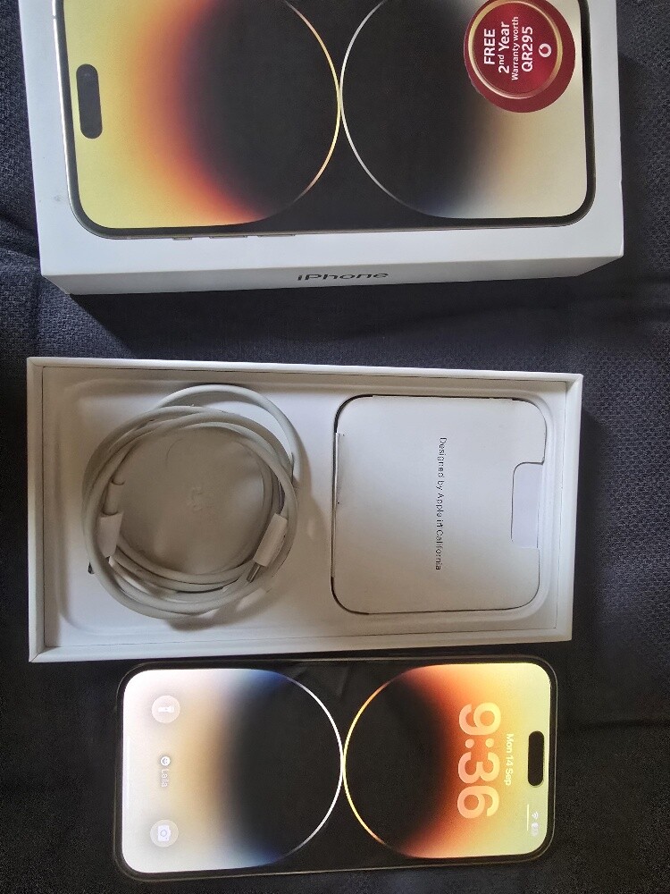 iPhone 14 Pro Max Gold+airpods - 3