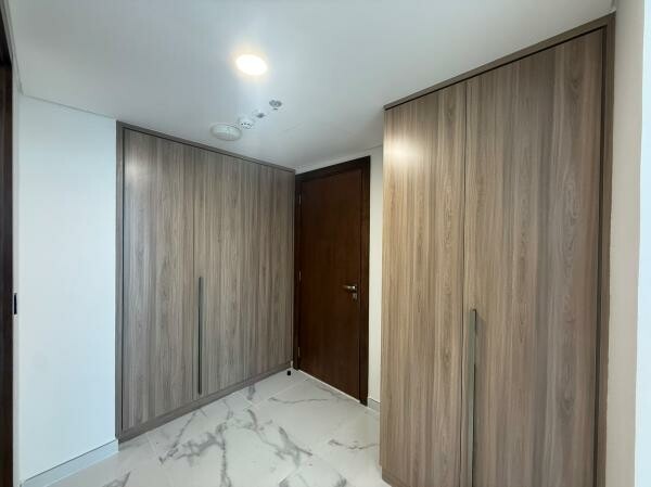 LUXURY 2BHK SEA VIEW-W/ 2 BALCONIES - 4