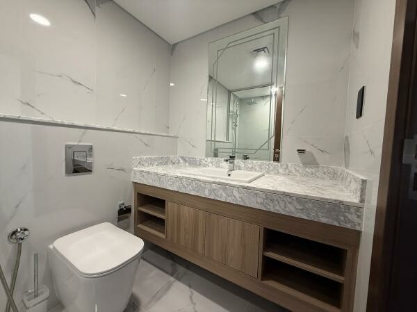 LUXURY 2BHK SEA VIEW-W/ 2 BALCONIES - 13