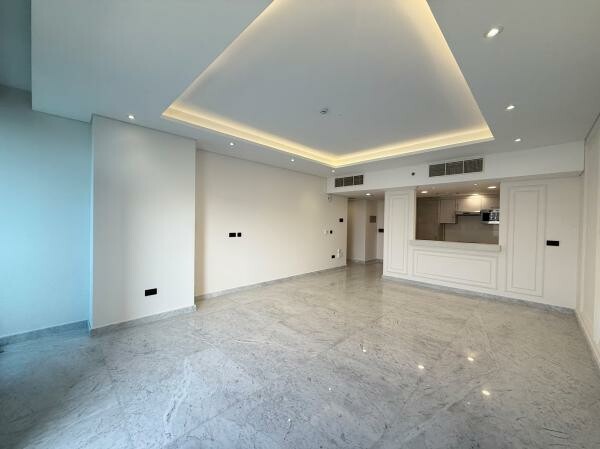 LUXURY 2BHK SEA VIEW-W/ 2 BALCONIES - 3