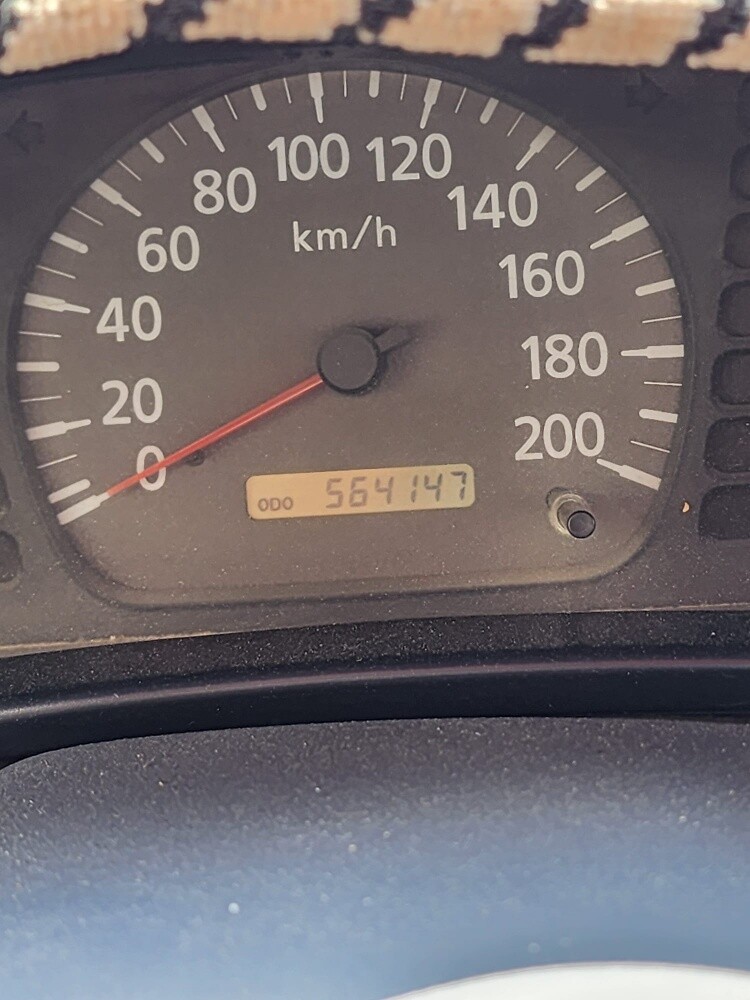 Nissan pickup 2003 engine gear good condition ac working new tyre new istimara one year - 1