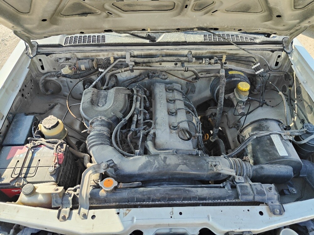 nissan pickup 2014 - 4