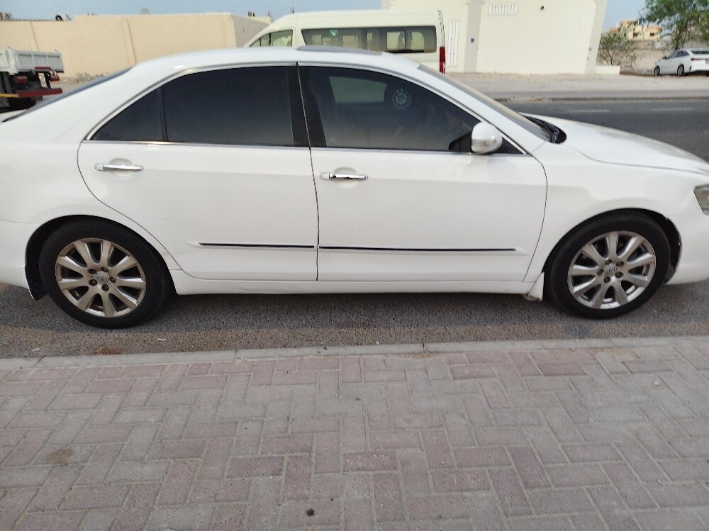 Toyota Aurion 2008 sun roof - 3