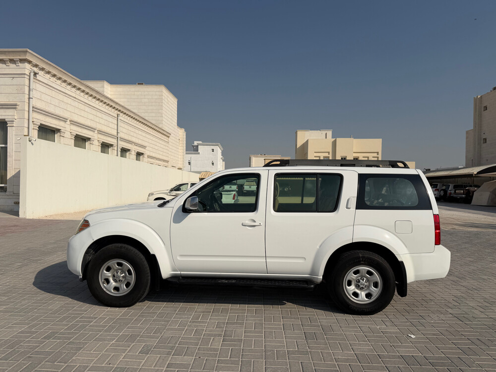 Nissan pathfinder - 3