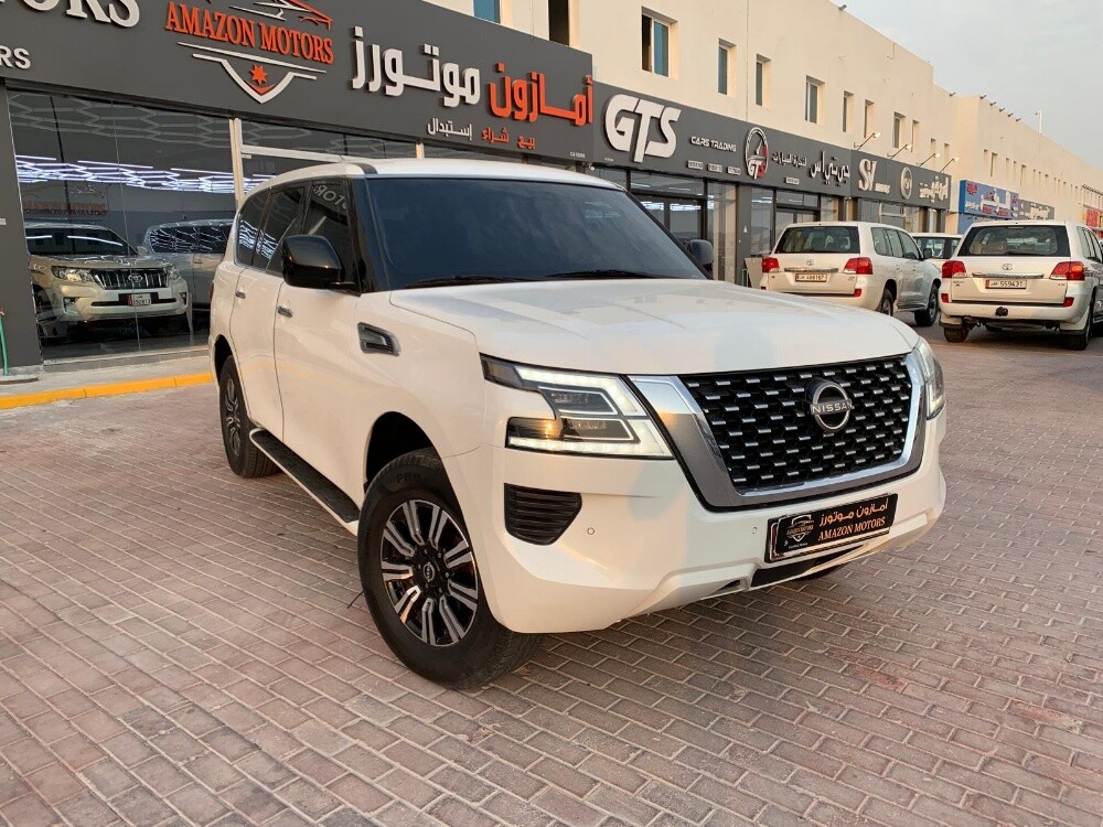 Nissan Patrol in perfect condition - 3
