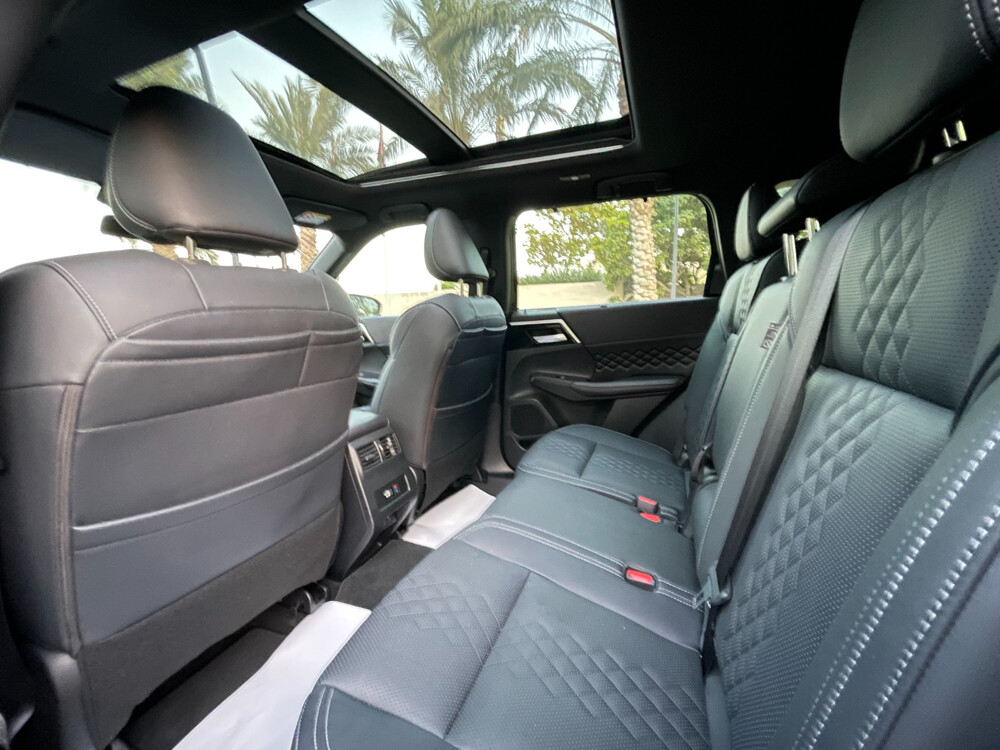 Mitsubishi Outlander 2025 Black edi - 9