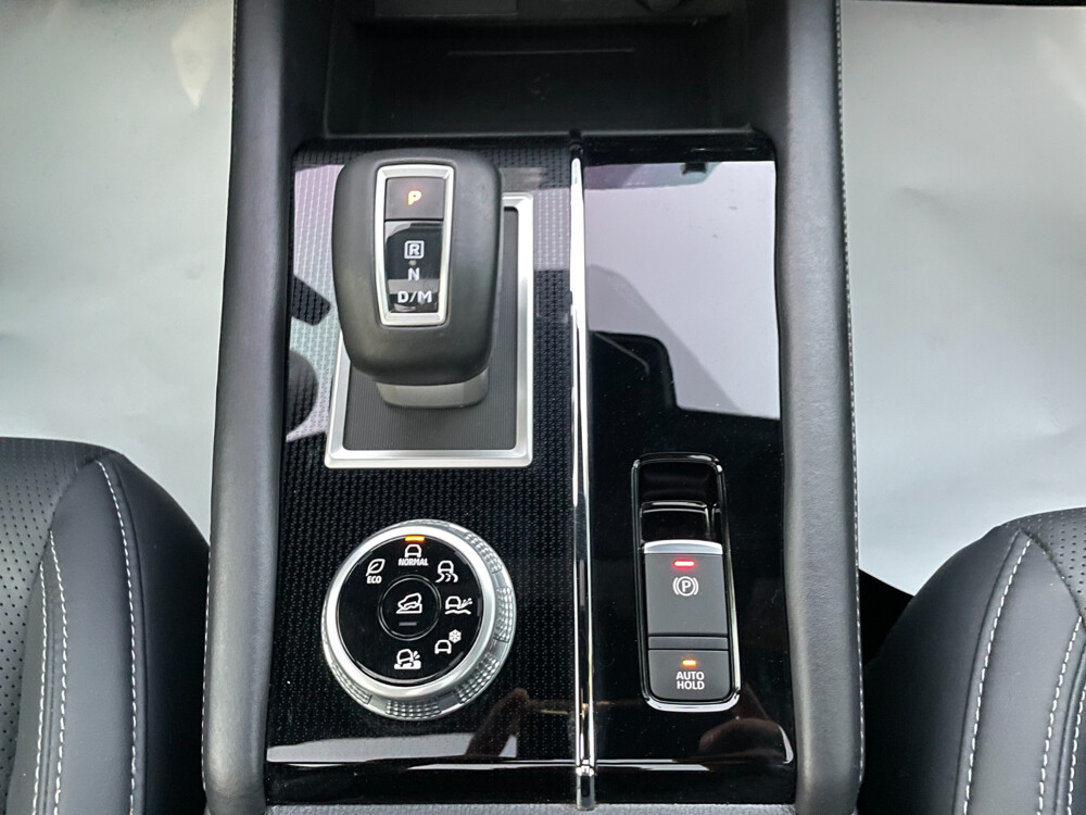 Mitsubishi Outlander 2025 Black edi - 18