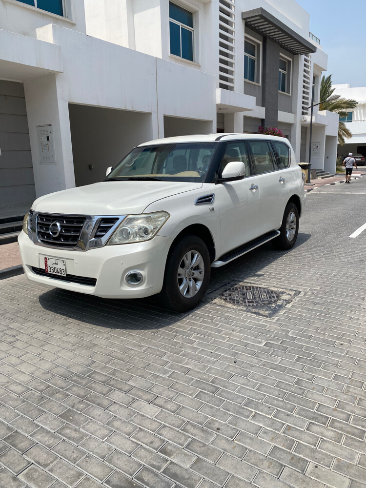 Nissan Patrol in excellent condition, no maintenance needed, for urgent sale - 1