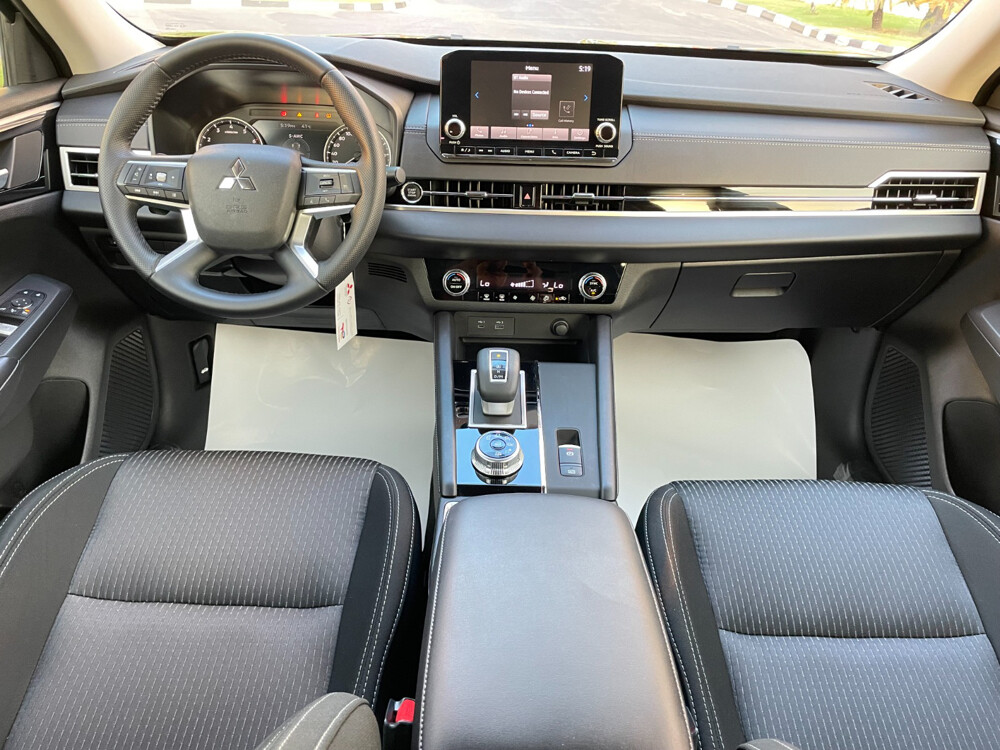 Mitsubishi Outlander 2025  - 17