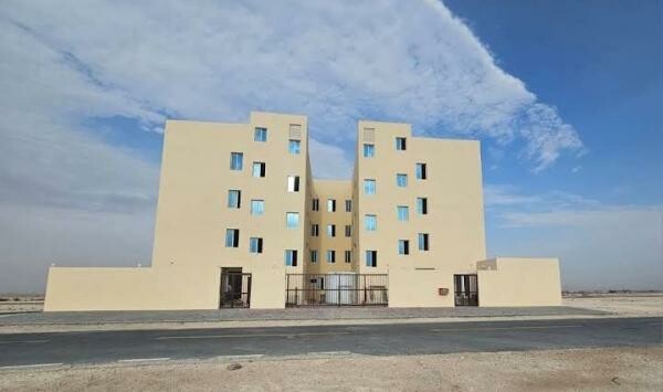 building for sale in om alzbar - 3