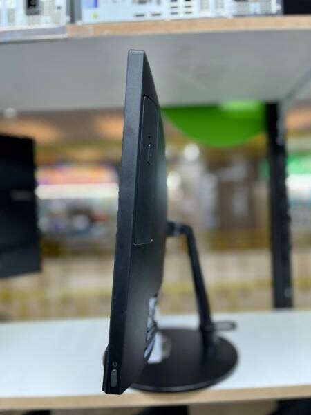 Lenovo AIO (V530-221CB) - 3