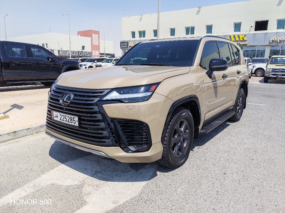Lexus LX600 - 3