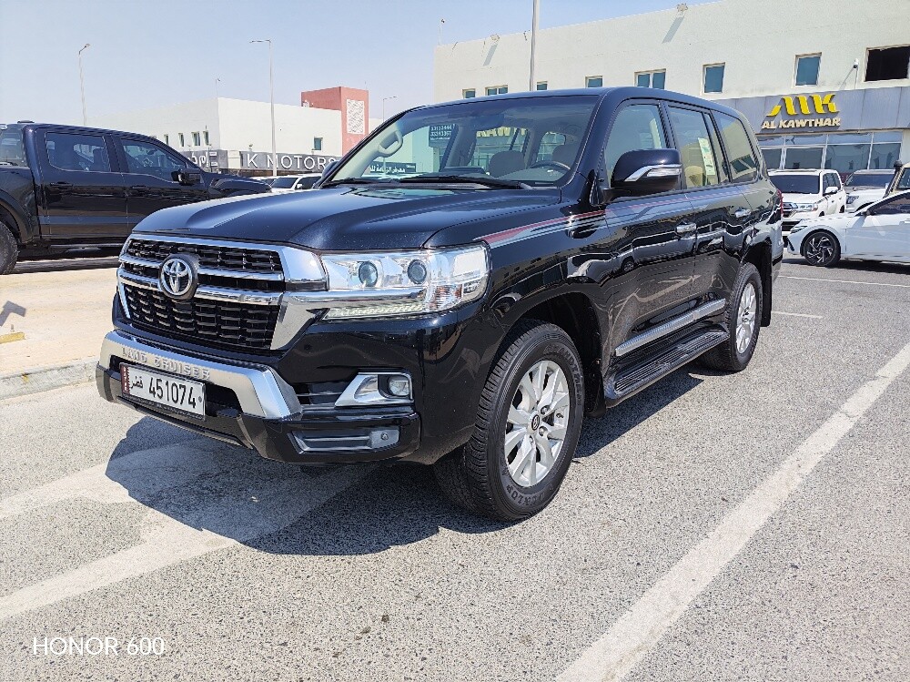 GXR V8 - 3