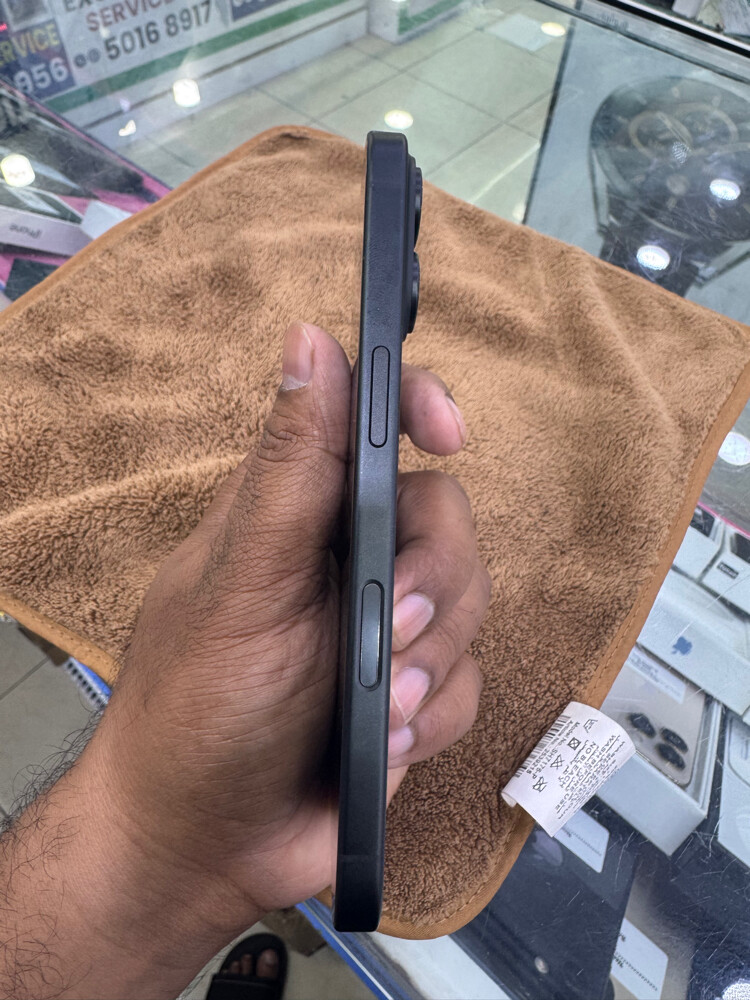 I phone 16 - 3