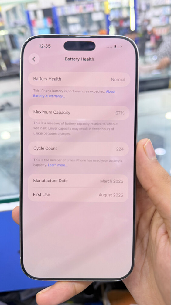 I Phone 16 Pro Max - 2