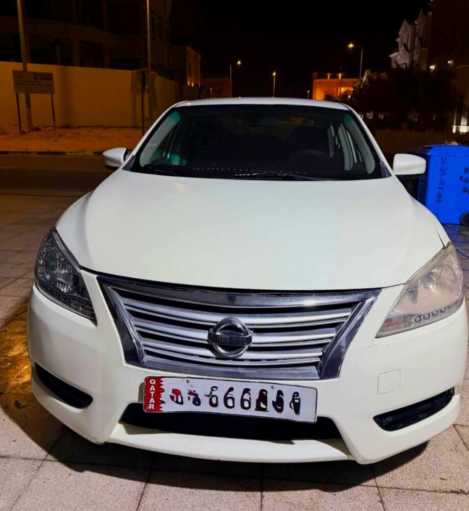 NISSAN SENTRA 2014 - URGENT SALE - 4