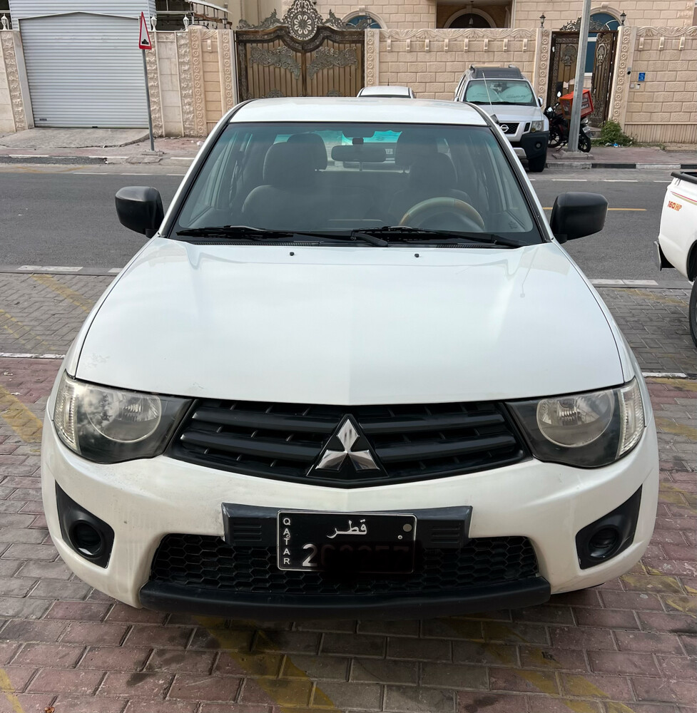 Mitsubishi L200 Model 2012 - 4
