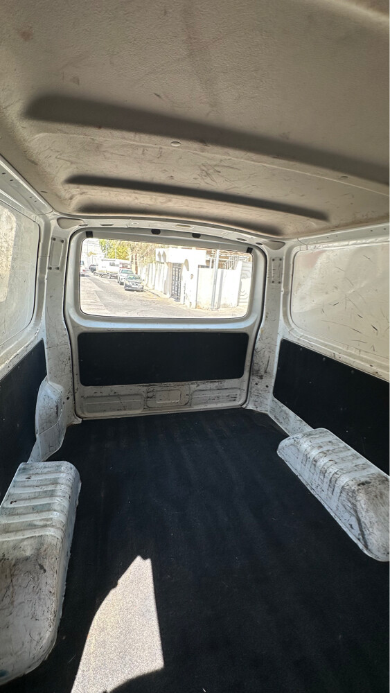 NISSAN URAVAN 2016  - 1