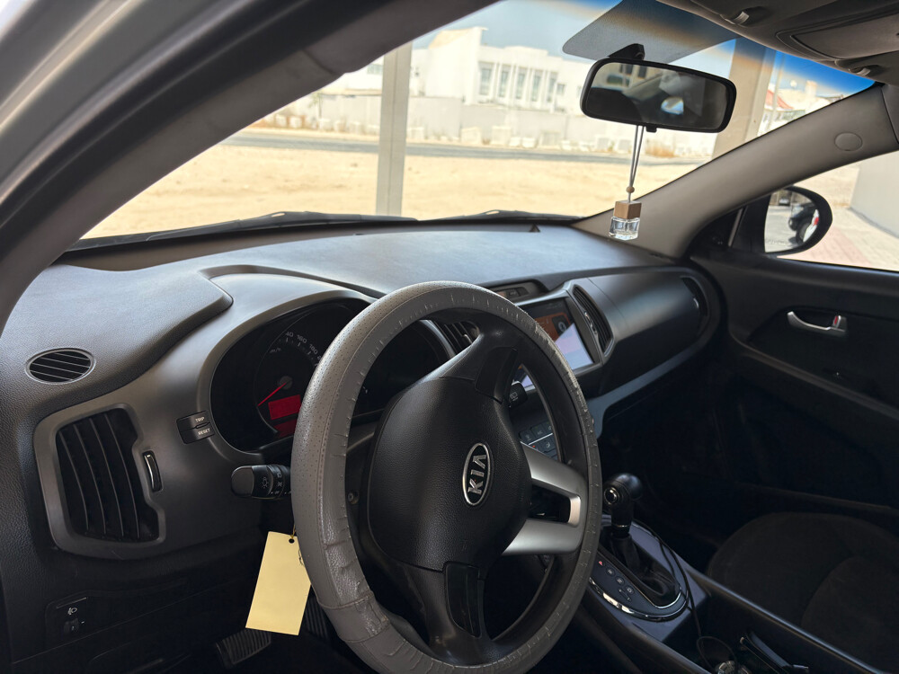 Kia Sportage low mileage - 6