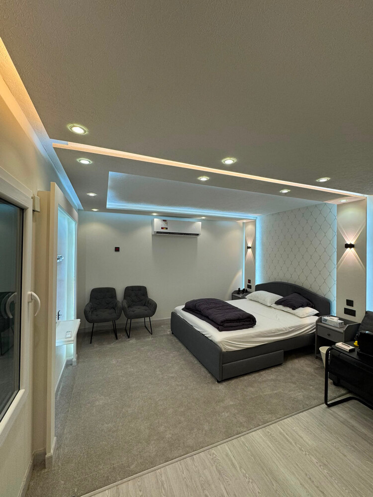 cabin - 3