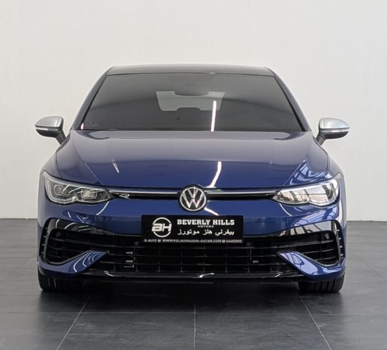 2023 Volkswagen Golf R - 2