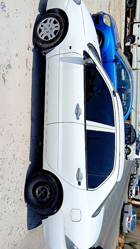 ميتسوبيشي لانسر موديل 2006 - 4