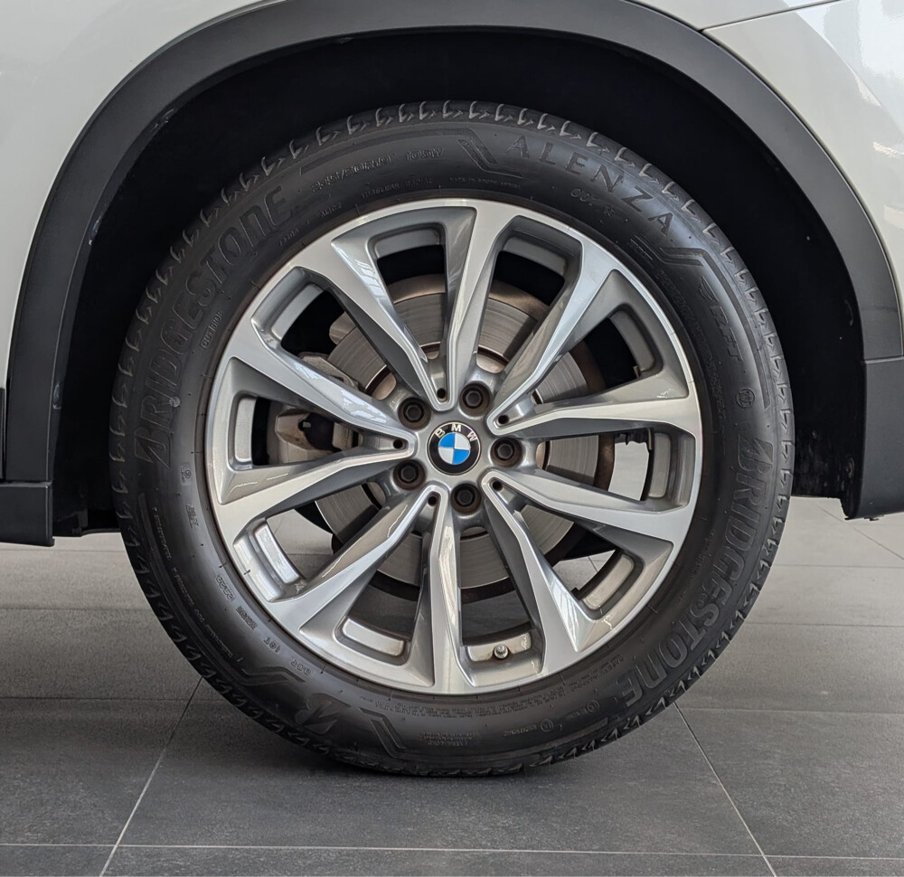 2023 BMW x3 30i - 4